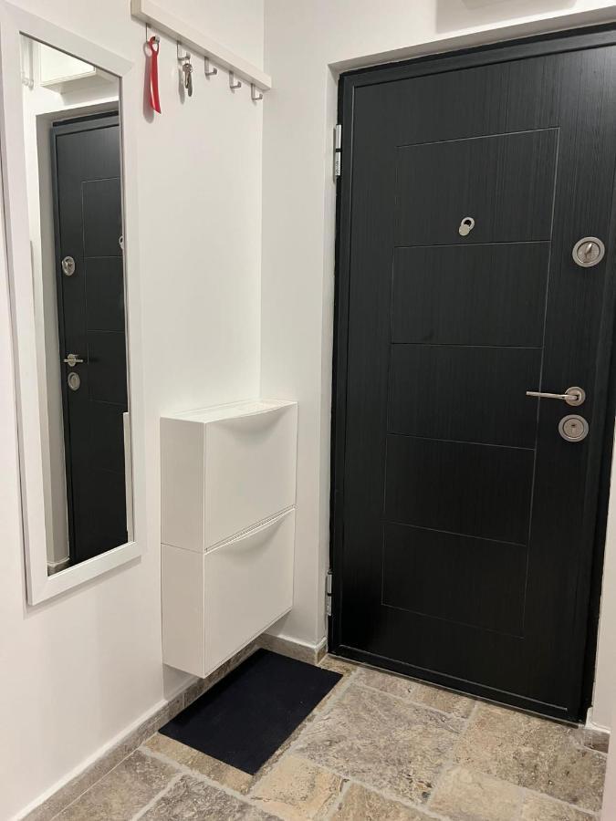 Titan Studio Bukarest Eksteriør billede